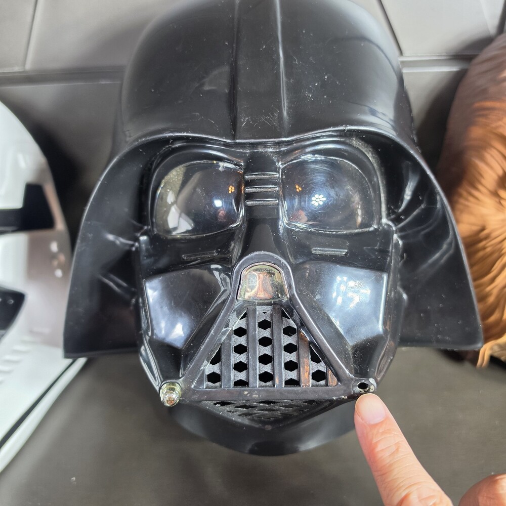 Star Wars Masks Darth Vadar, Chewbacca, Storm Trooper 3 Masks - Picture 2 of 9